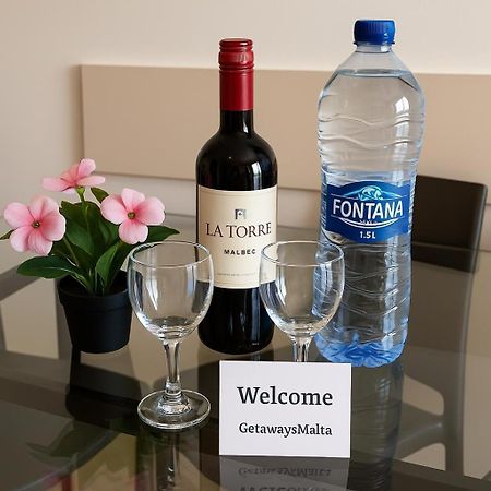 Summer Breeze Comfort Sunny Apartments Close To The Sandy Beaches - By Getawaysmalta 멜리에하 외부 사진