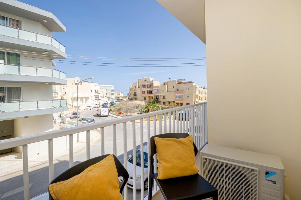 Summer Breeze Comfort Sunny Apartments Close To The Sandy Beaches - By Getawaysmalta 멜리에하 외부 사진