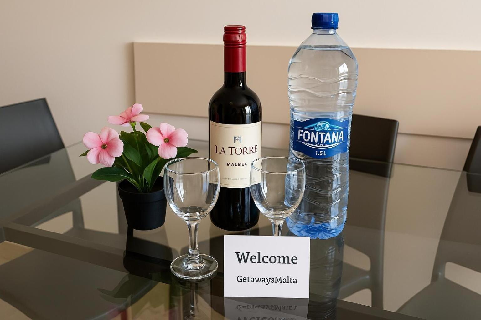 Summer Breeze Comfort Sunny Apartments Close To The Sandy Beaches - By Getawaysmalta 멜리에하 외부 사진